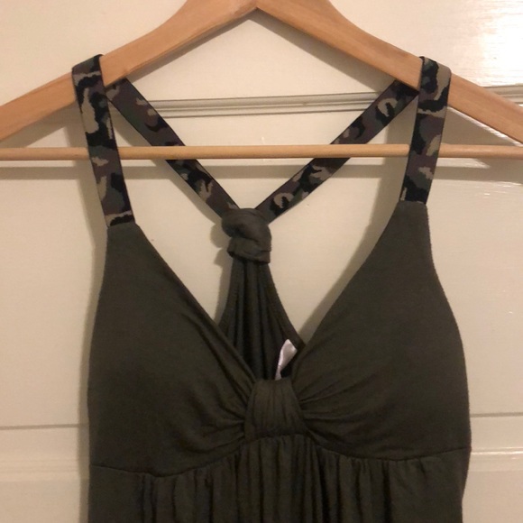 Dark green camouflage strap tank - Picture 2 of 6